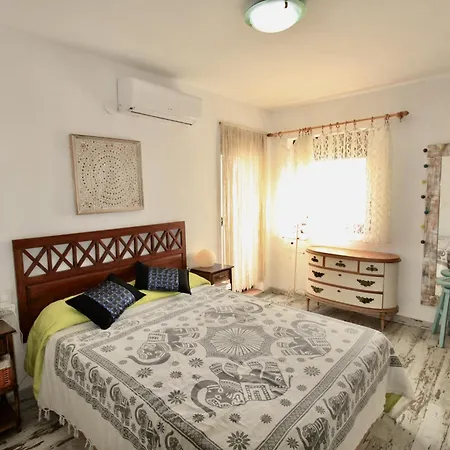 Felicidad Apartment