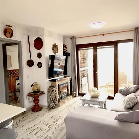 Felicidad Apartment